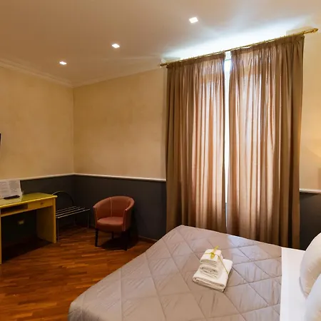 S.Maria Novella Dream Suites-3