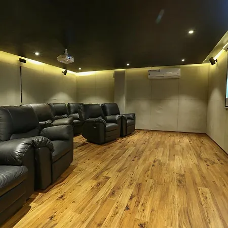 Victoria Court Suites-3