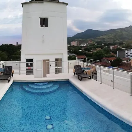 Aparta Suites La Flora-3