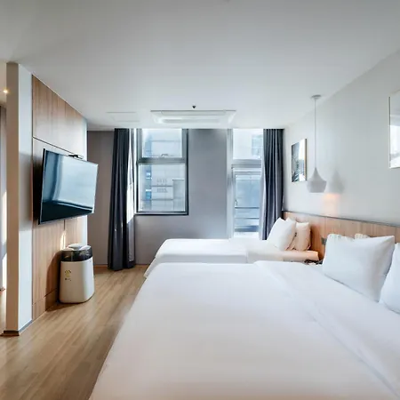 Gray 193 Hotel-3