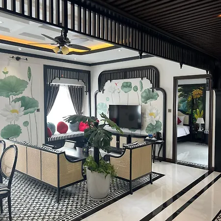 Mercy Emerald Hotel-2