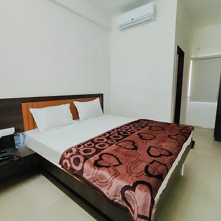 Hotel Heritage Palace - Bhuj-3