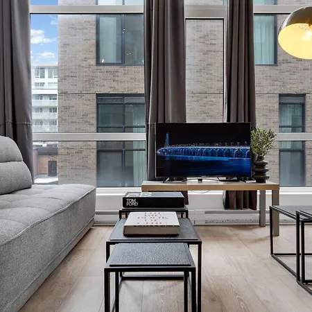 Liv Mtl Downtown Montreal Spacious Urban Suites-2