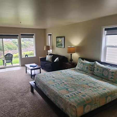 Inn At Arch Rock-3
