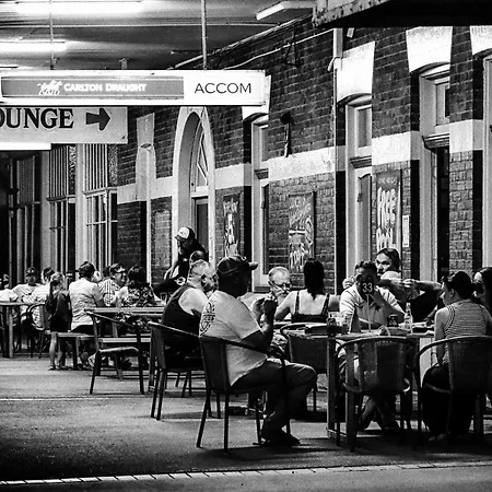 Junee Hotel-2