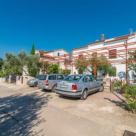 Apartments Dino-2
