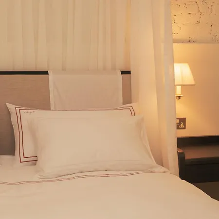 Magda Boutique Rooms-2