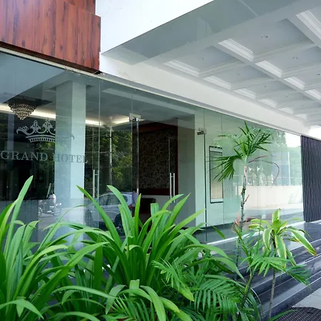 Lumbinis Grand Hotel-3