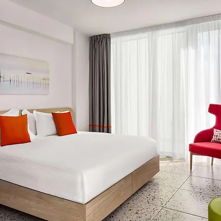 Quadro Hotel-2