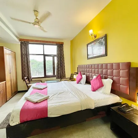 Hotel Surya Beach Inn ! Puri Near-Sea-Beach-And-Temple Fully-Air-Conditioned-Hotel With-Lift-And-Parking-Facility-2