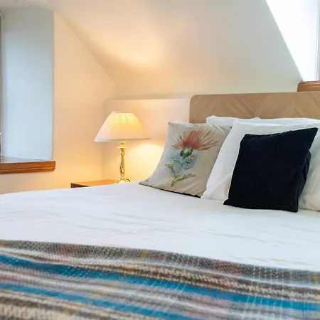 Cardross Inn-2