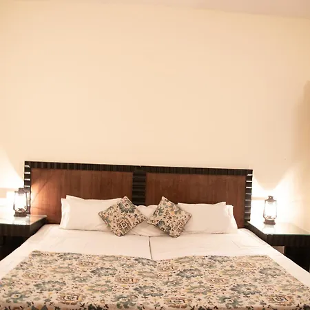 Shivika Lake Hotel Ranakpur-3