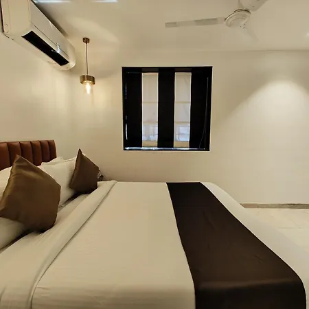 The Majlis Hotel - Colaba Mumbai-2