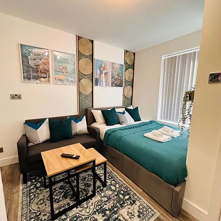 Cosy Private En-Suite Room In Harborne Park Road - Birmingham R2-2