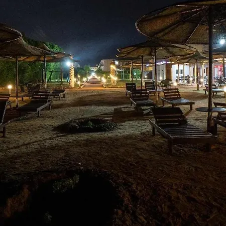Fox House Beach Resort & Spa El Gouna-2