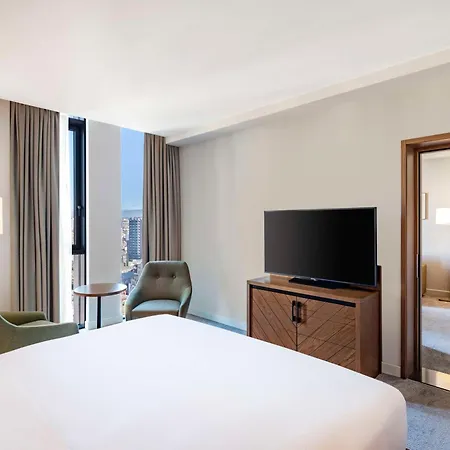 Hilton Garden Inn Tbilisi Chavchavadze-3