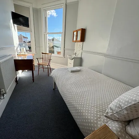 The Elms Guest House Bristol-2