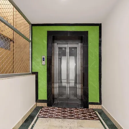 Trevon South Indian Hotel Karol Bagh-2