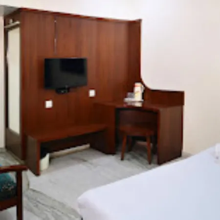 Hotel Suncity-3