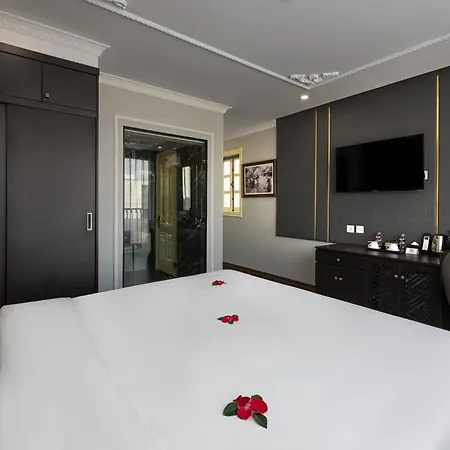 Beryl Signature Hanoi Hotel-2
