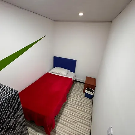 Hostel Bogotá Normandia Tu sitio-3
