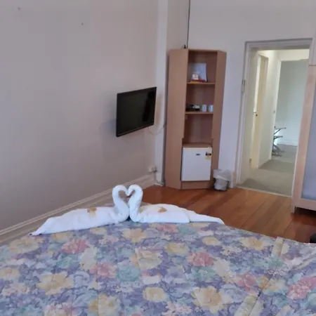 Austral Inn-3