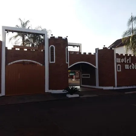 Medieval Motel E Hospedagem (Adults Only)-2