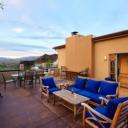 Summit Suite - Stunning Mountain Views - Hot Tub-2