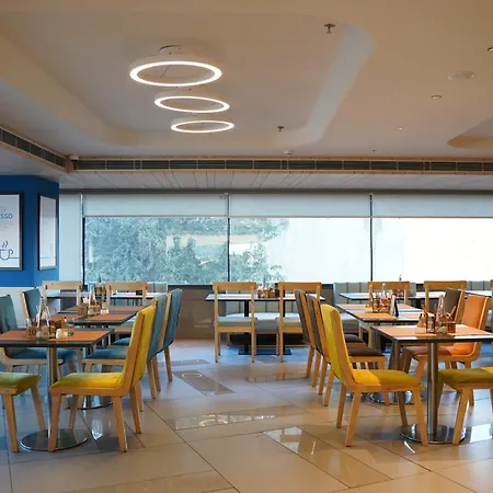 Holiday Inn Express & Suites Jaipur Gopalpura By Ihg-2