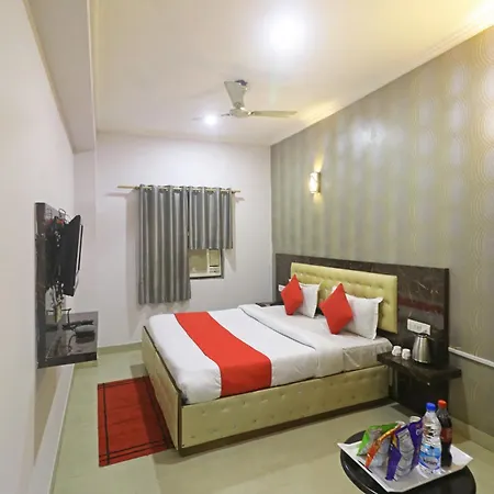 Hotel Samara Near Igi Airport Delhi-2