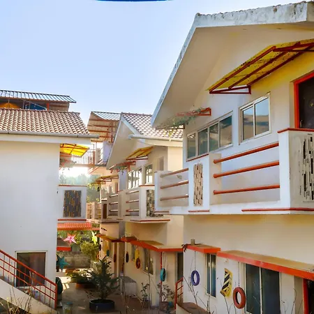 Hotel Five Laurels-3
