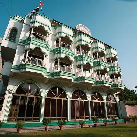 Hotel Girdhar Mahal-3