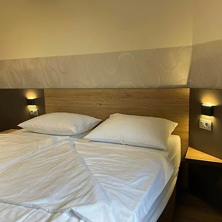 Hotel Roskar-3