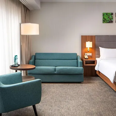Hilton Garden Inn Bucharest Old Town-2