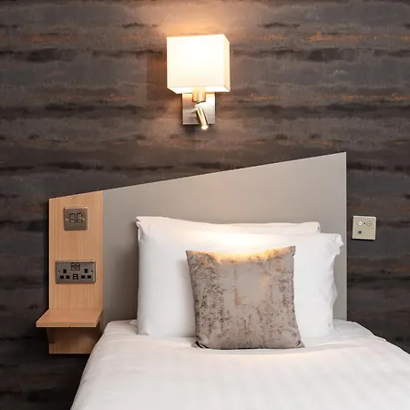 Caledonian Hotel 'A Bespoke Hotel'-2