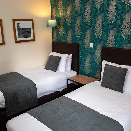 Bell Hotel By Greene King Inns-2