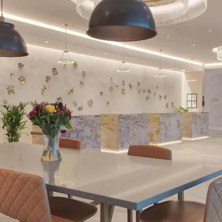 Hilton London Angel Islington-2