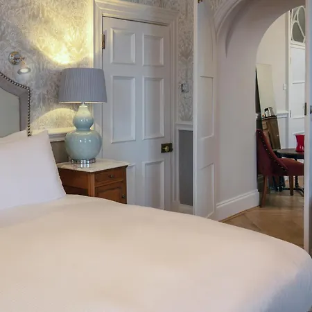 Norton Park Hotel, Spa & Manor House - Winchester-2