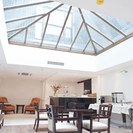The Villa Kensington-2