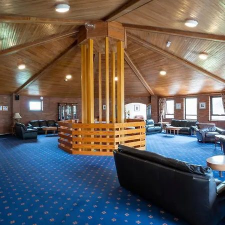 Beaufort Park Hotel-3