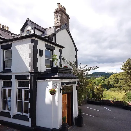 Bron-Y-Graig-3
