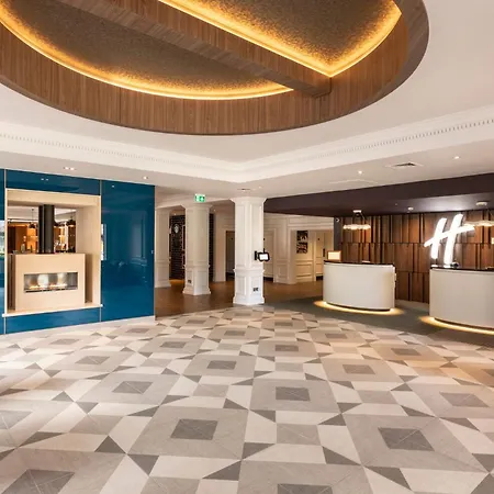 Holiday Inn Guildford By Ihg-2