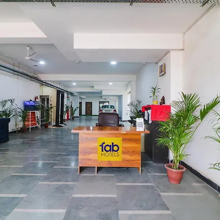 Fabexpress Abode Inn-3