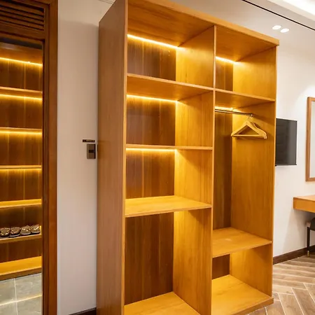 La Fleur Premium Central Apartment Hotel-2
