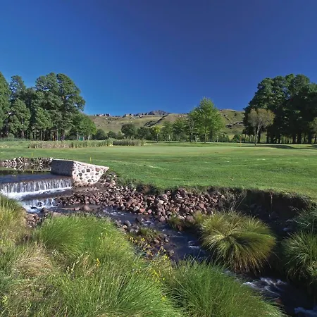Gooderson Drakensberg Gardens Golf & Spa Resort-3