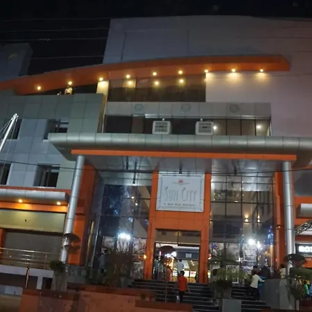 Hotel Suncity & Restaurant-2