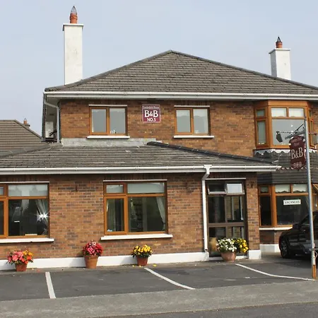 Gardenfield House Bed & Breakfast H91Vh02-3