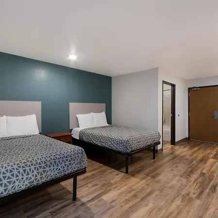 Woodspring Suites Macon North-2