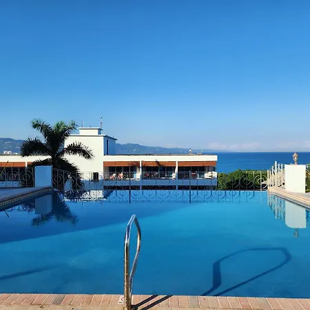 Hotel 39 Jamaica-3