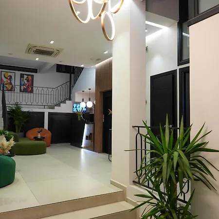 Le M Hotel-3